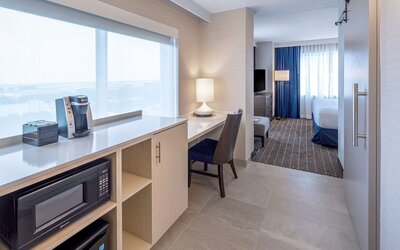 Embassy Suites Boston Logan Airport