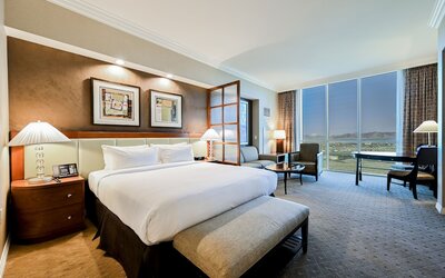 StripViewSuites Two Bedroom at Signature