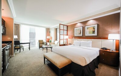StripViewSuites Two Bedroom at Signature