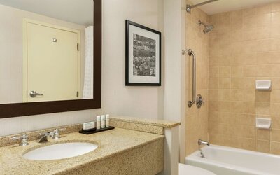 Embassy Suites Boston Logan Airport