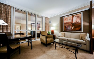 StripViewSuites Two Bedroom at Signature