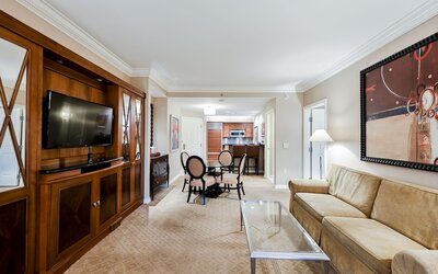 StripViewSuites Two Bedroom at Signature