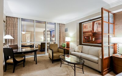 StripViewSuites Two Bedroom at Signature