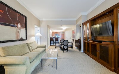 StripViewSuites Two Bedroom at Signature