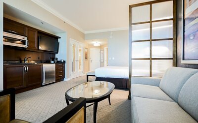 StripViewSuites Two Bedroom at Signature