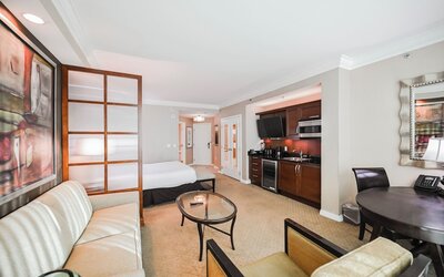 StripViewSuites Two Bedroom at Signature