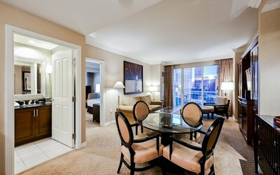 StripViewSuites Two Bedroom at Signature