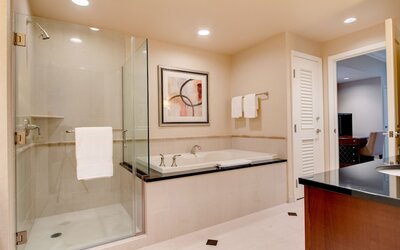 StripViewSuites Two Bedroom at Signature