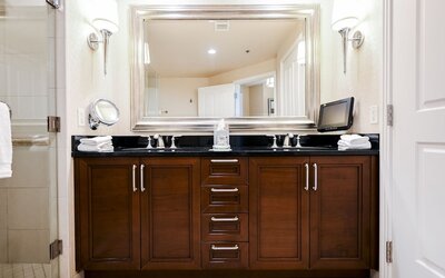 StripViewSuites Two Bedroom at Signature