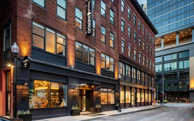 Hotel Indigo Boston Garden by IHG