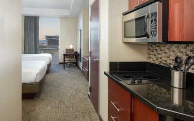 Staybridge Suites: Las Vegas - Stadium District by IHG