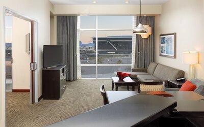 Staybridge Suites: Las Vegas - Stadium District by IHG
