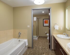Staybridge Suites: Las Vegas - Stadium District by IHG