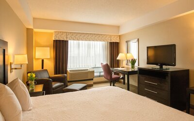 Hampton Inn & Suites Boston Crosstown Center
