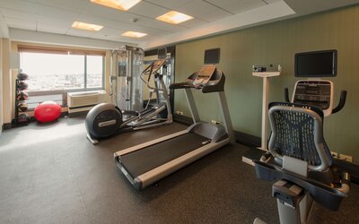 Hampton Inn & Suites Boston Crosstown Center
