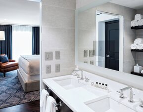 Phoenix Park Hotel