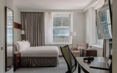 Club Quarters Hotel Faneuil Hall, Boston
