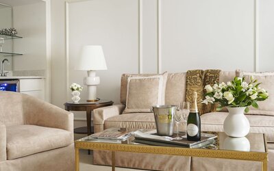 The Eliot Hotel