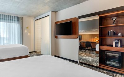 Cambria Hotel Boston Downtown - Seaport