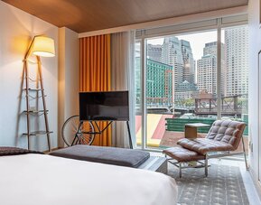 The Envoy Hotel, Autograph Collection