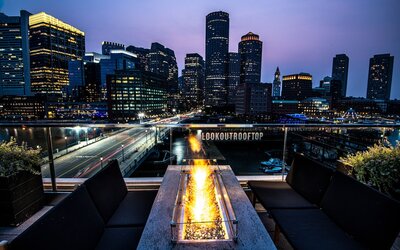 The Envoy Hotel, Autograph Collection