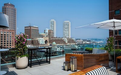 The Envoy Hotel, Autograph Collection