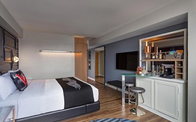 W Boston, a Marriott Hotel