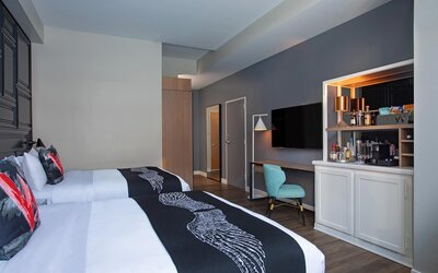 W Boston, a Marriott Hotel