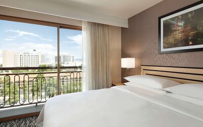 Embassy Suites by Hilton Convention Center Las Vegas
