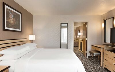 Embassy Suites by Hilton Convention Center Las Vegas