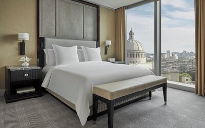 Four Seasons Hotel One Dalton Street, Boston