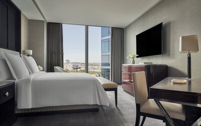 Four Seasons Hotel One Dalton Street, Boston