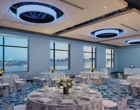 Aloft by Marriott Boston Seaport District