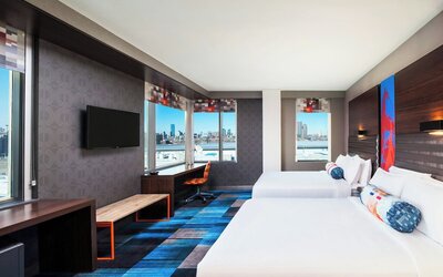 Aloft by Marriott Boston Seaport District