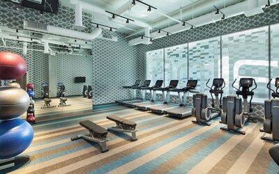 Aloft by Marriott Boston Seaport District
