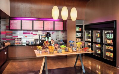 Aloft by Marriott Boston Seaport District