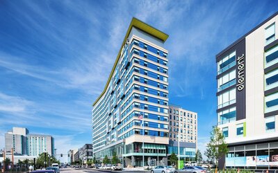 Aloft by Marriott Boston Seaport District