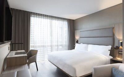 AC Hotel by Marriott Boston Cleveland Circle