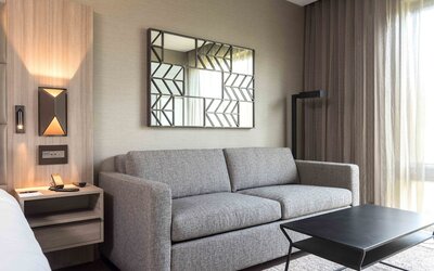 AC Hotel by Marriott Boston Cleveland Circle