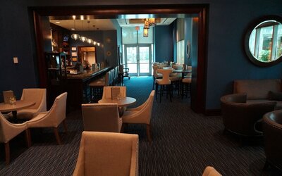 Luxury Suites International At The Signature