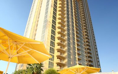 Luxury Suites International At The Signature