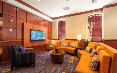 Courtyard by Marriott Boston Copley Square
