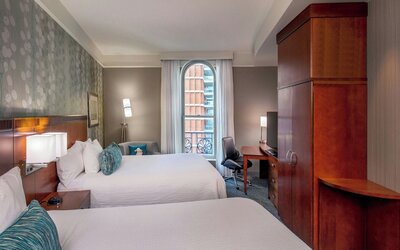 Courtyard by Marriott Boston Copley Square