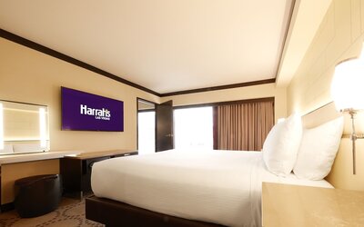 Harrah’s Las Vegas – A Caesars Rewards Destination