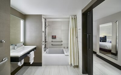 Harrah’s Las Vegas – A Caesars Rewards Destination