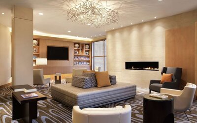 DoubleTree Suites by Hilton Hotel Boston - Cambridge