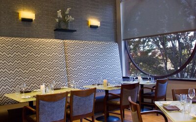 DoubleTree Suites by Hilton Hotel Boston - Cambridge