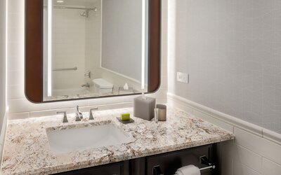 Le Meridien Washington, D.C., The Madison