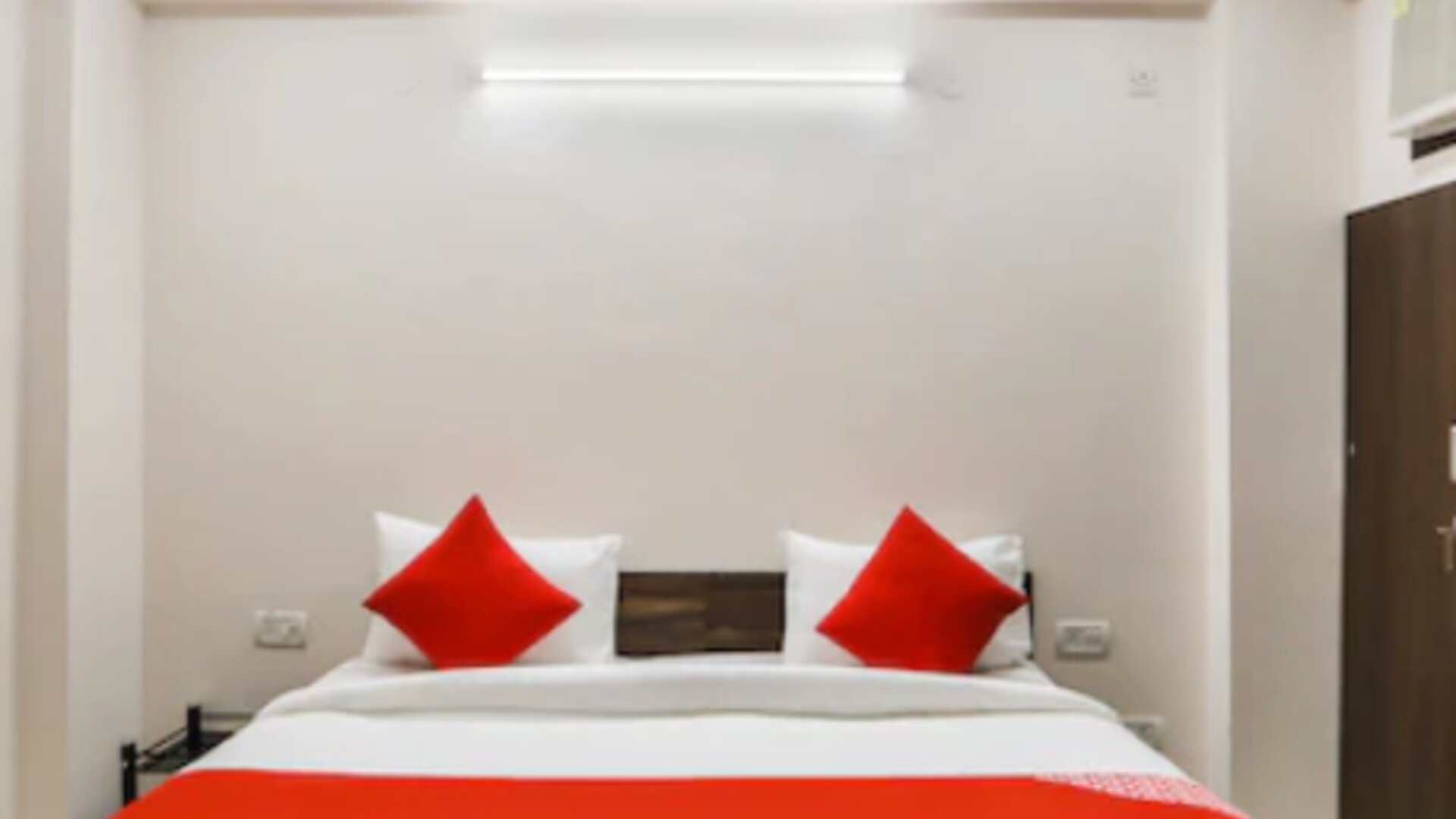 OYO 45652 Grand Oyster Homestay