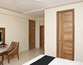 OYO 45652 Grand Oyster Homestay